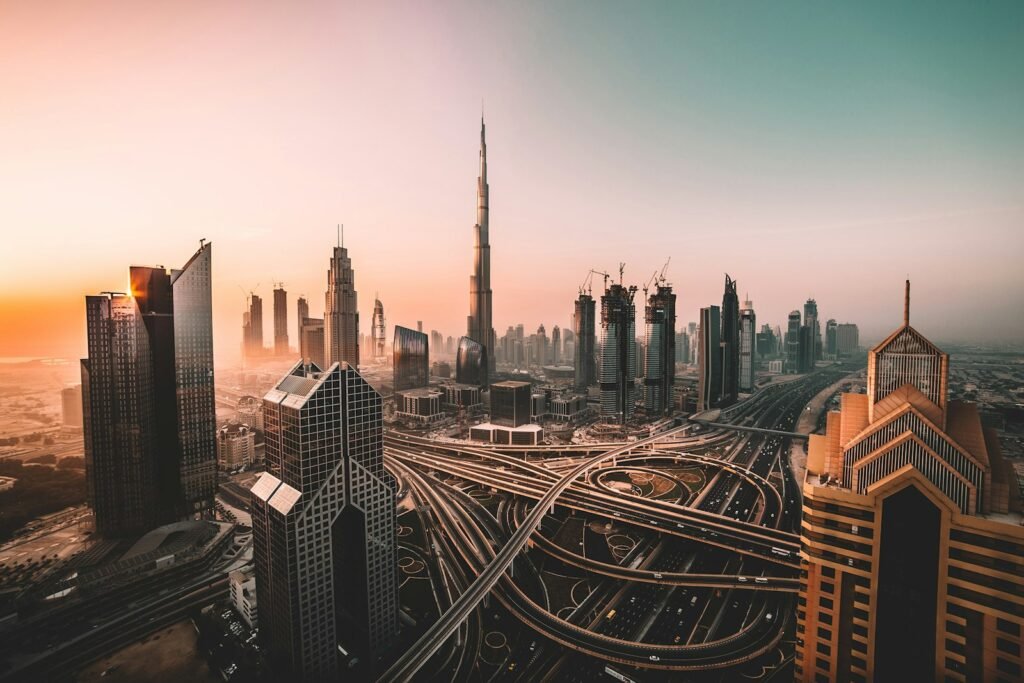 Inversión Inmobiliaria en Dubai: Guía Completa 2026