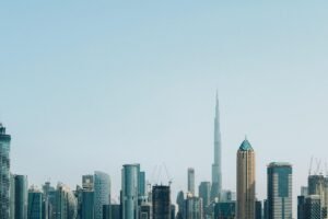 Dubai bate récord: 2.700 nuevas empresas en marzo de 2026