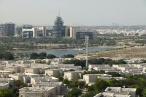 Dubai impulsa inversión extranjera con HSBC y alivios fiscales