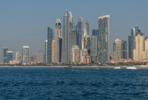 Inversión inmobiliaria Dubai: nuevas zonas emergentes mayo 2026